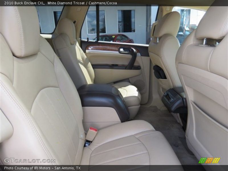 White Diamond Tricoat / Cashmere/Cocoa 2010 Buick Enclave CXL