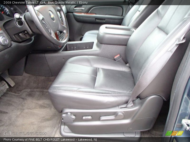 Front Seat of 2009 Tahoe LT 4x4