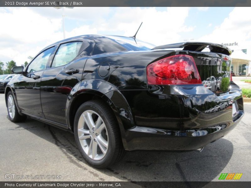 Black / Black 2013 Dodge Avenger SE V6