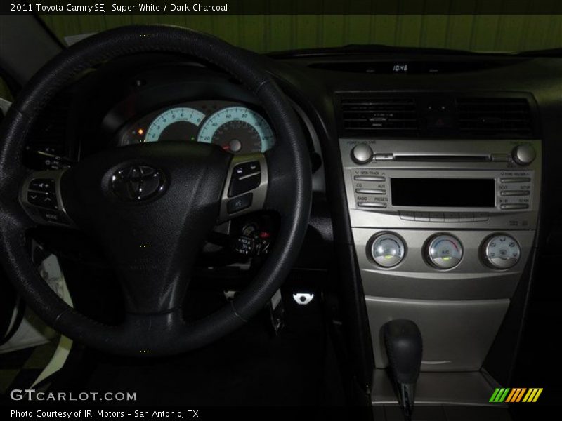 Super White / Dark Charcoal 2011 Toyota Camry SE
