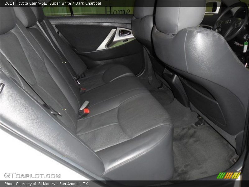Super White / Dark Charcoal 2011 Toyota Camry SE