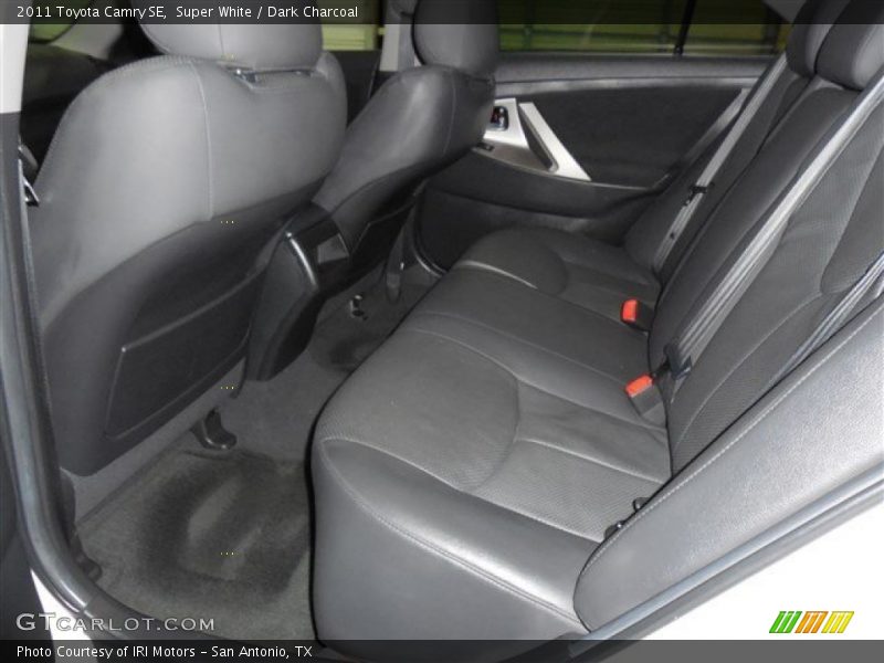 Super White / Dark Charcoal 2011 Toyota Camry SE