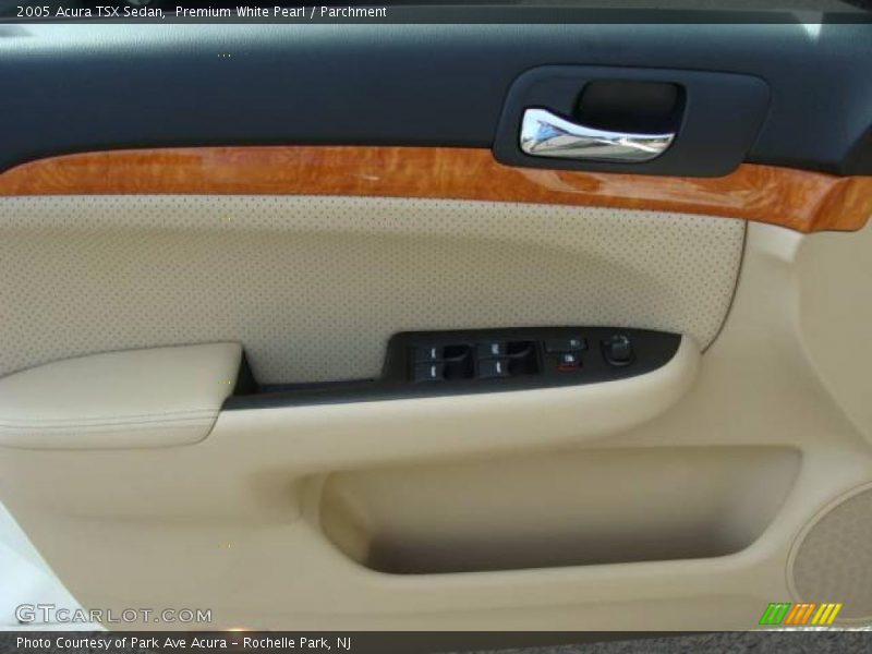 Premium White Pearl / Parchment 2005 Acura TSX Sedan