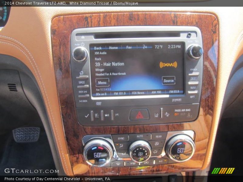 Controls of 2014 Traverse LTZ AWD