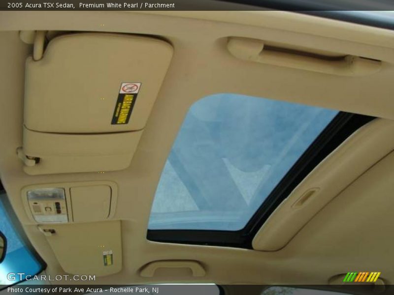Premium White Pearl / Parchment 2005 Acura TSX Sedan