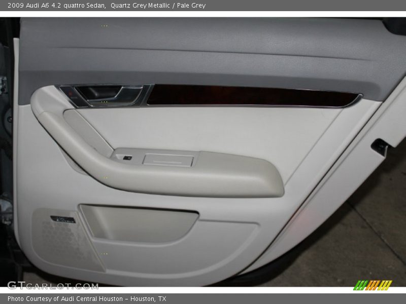 Quartz Grey Metallic / Pale Grey 2009 Audi A6 4.2 quattro Sedan
