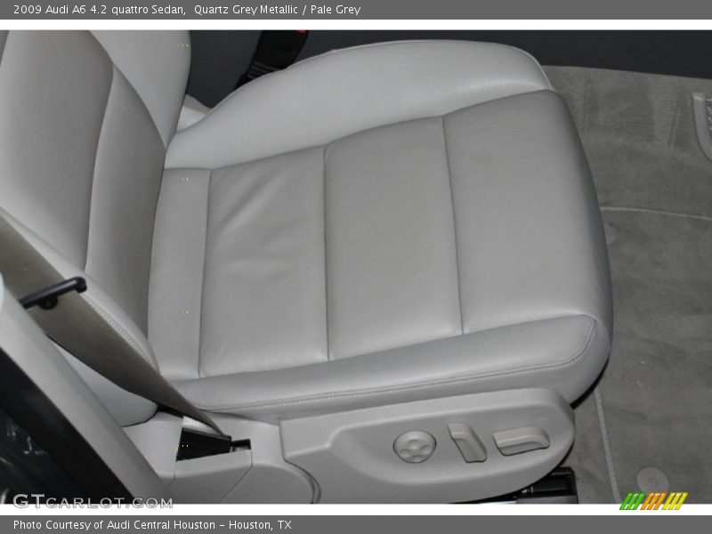 Quartz Grey Metallic / Pale Grey 2009 Audi A6 4.2 quattro Sedan
