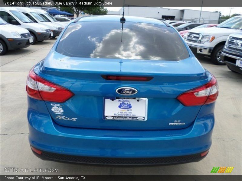Blue Candy / Medium Light Stone 2014 Ford Focus SE Sedan