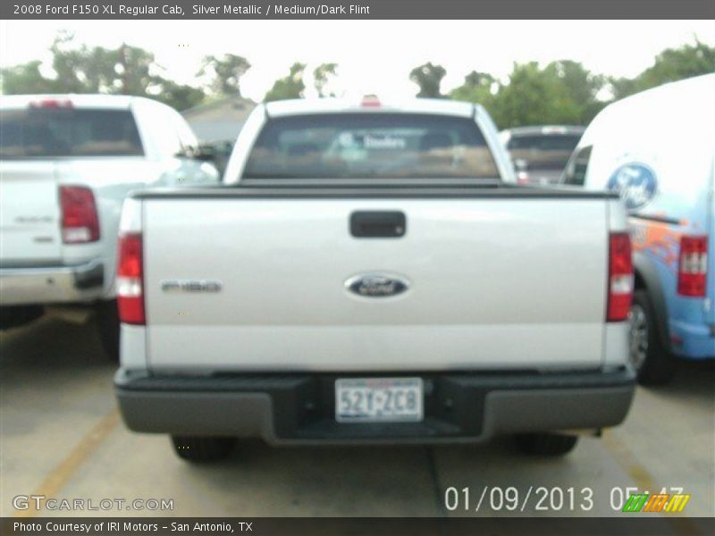Silver Metallic / Medium/Dark Flint 2008 Ford F150 XL Regular Cab