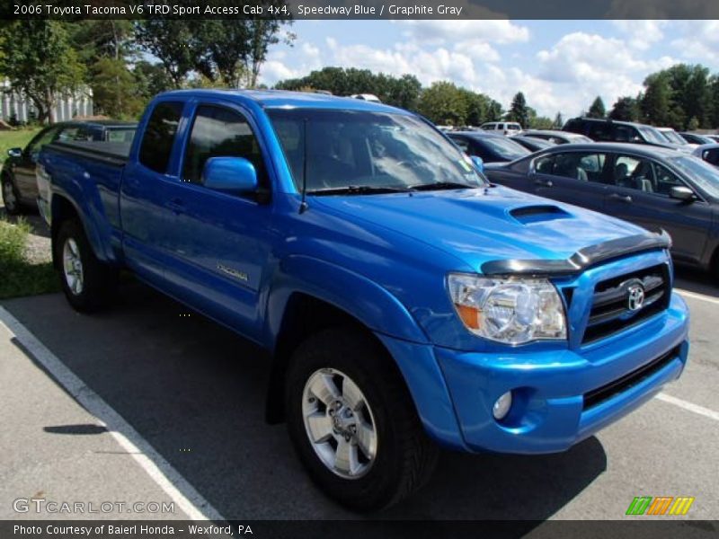 Front 3/4 View of 2006 Tacoma V6 TRD Sport Access Cab 4x4