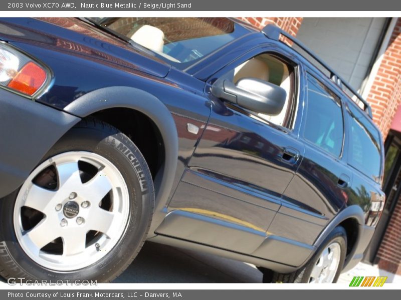 Nautic Blue Metallic / Beige/Light Sand 2003 Volvo XC70 AWD