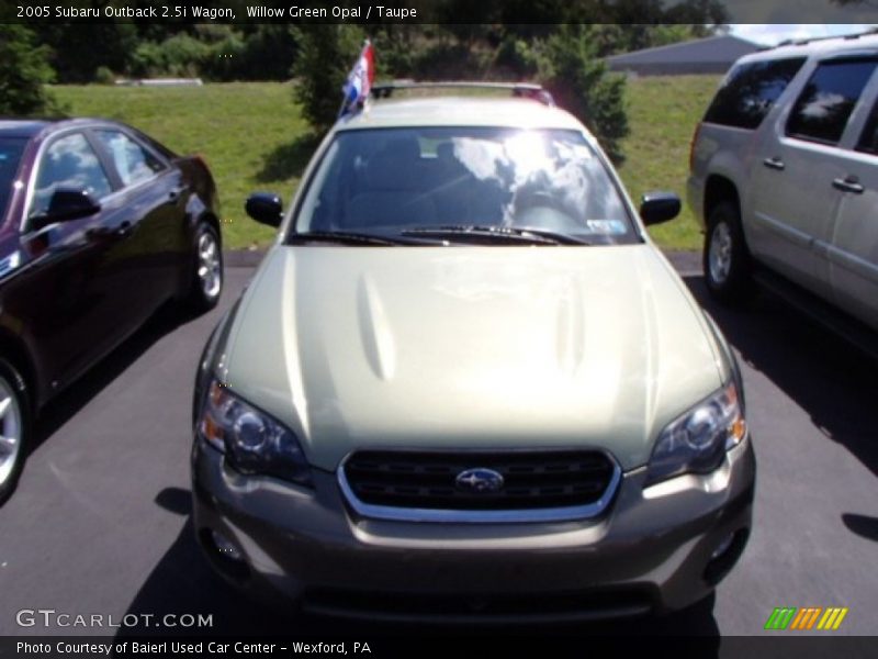 Willow Green Opal / Taupe 2005 Subaru Outback 2.5i Wagon