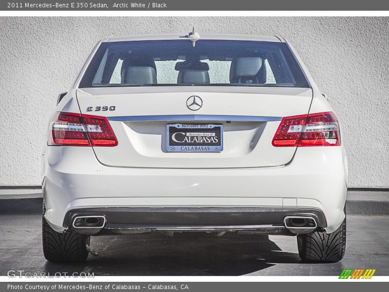 Arctic White / Black 2011 Mercedes-Benz E 350 Sedan