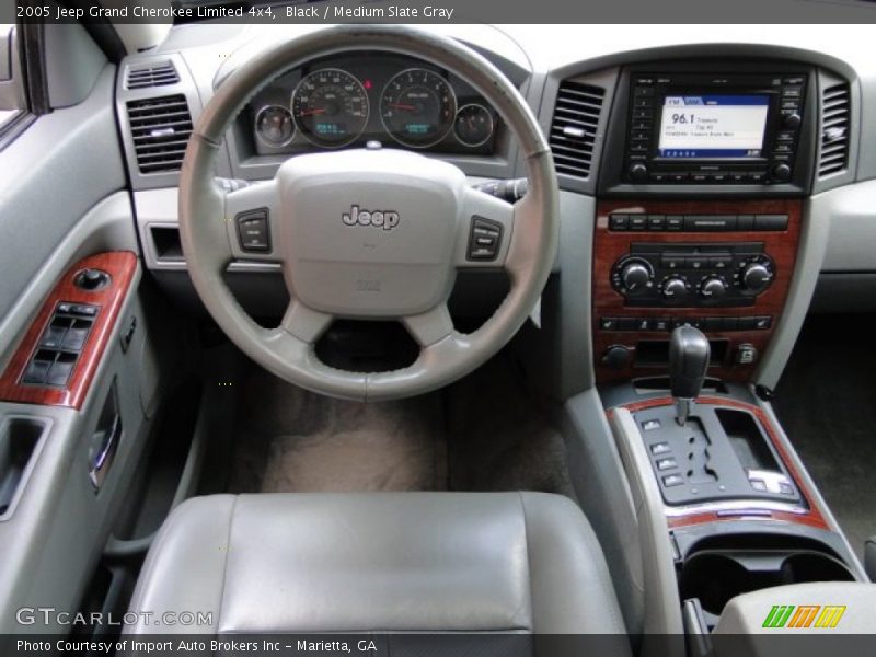 Black / Medium Slate Gray 2005 Jeep Grand Cherokee Limited 4x4
