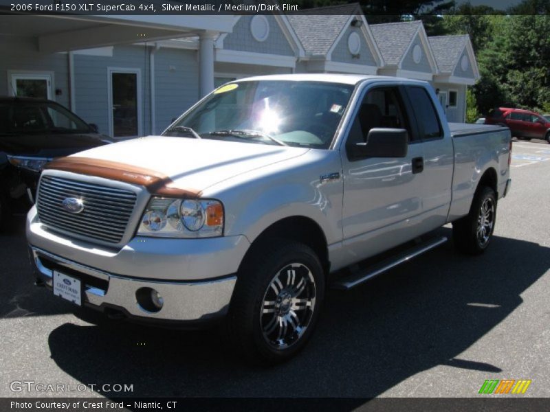 Silver Metallic / Medium/Dark Flint 2006 Ford F150 XLT SuperCab 4x4