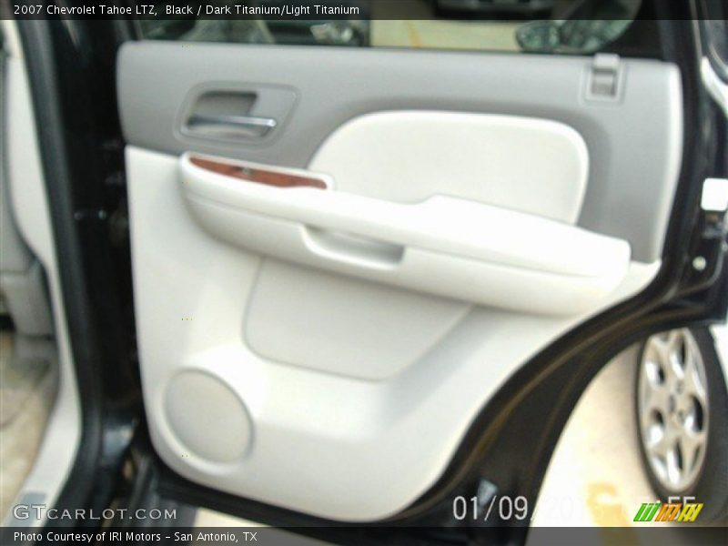 Black / Dark Titanium/Light Titanium 2007 Chevrolet Tahoe LTZ