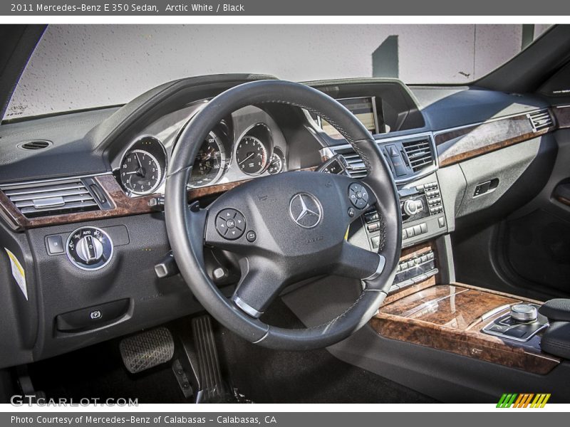 Arctic White / Black 2011 Mercedes-Benz E 350 Sedan
