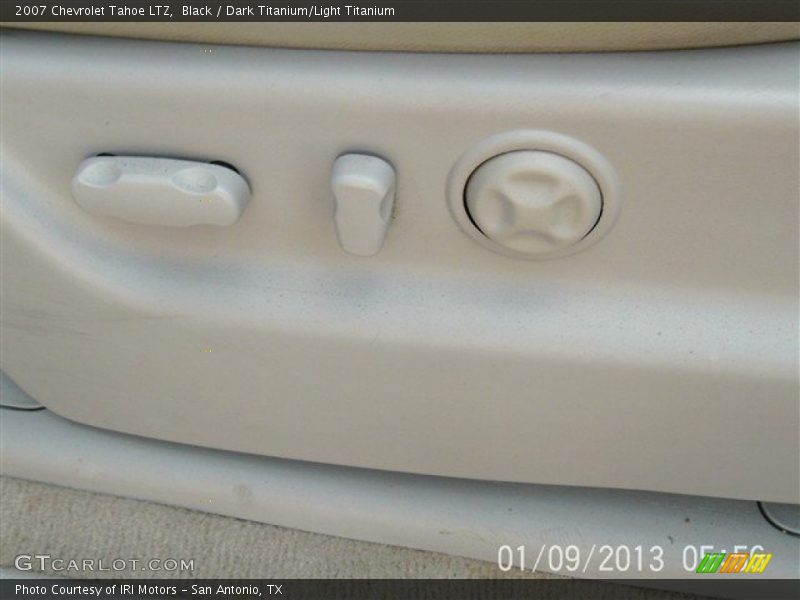 Black / Dark Titanium/Light Titanium 2007 Chevrolet Tahoe LTZ