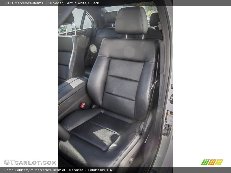 Arctic White / Black 2011 Mercedes-Benz E 350 Sedan