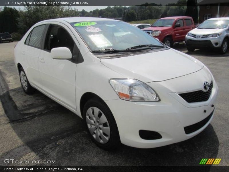 Super White / Ash Gray 2012 Toyota Yaris Sedan