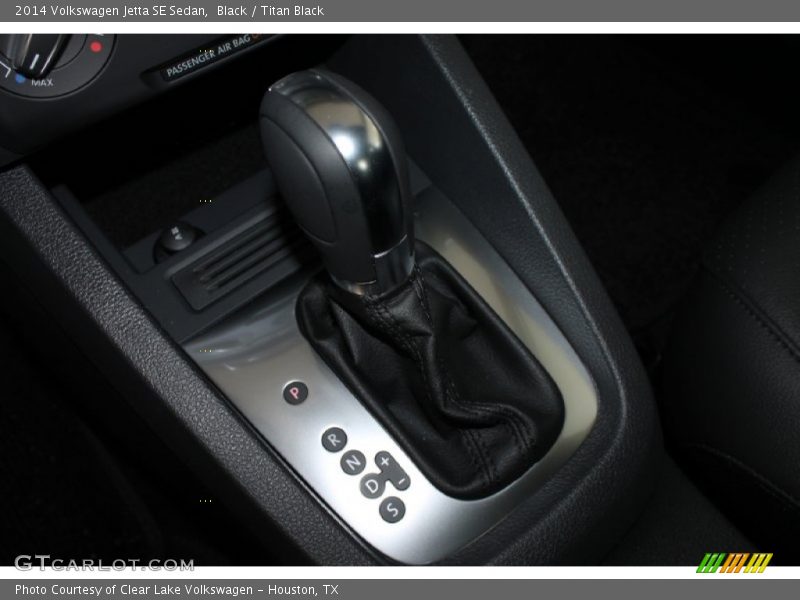 Black / Titan Black 2014 Volkswagen Jetta SE Sedan