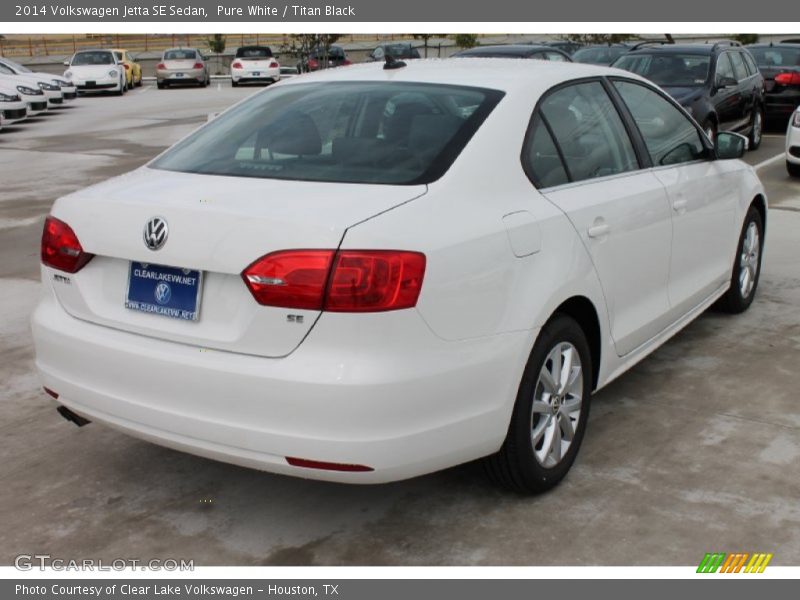 Pure White / Titan Black 2014 Volkswagen Jetta SE Sedan