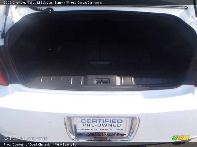 Summit White / Cocoa/Cashmere 2009 Chevrolet Malibu LTZ Sedan