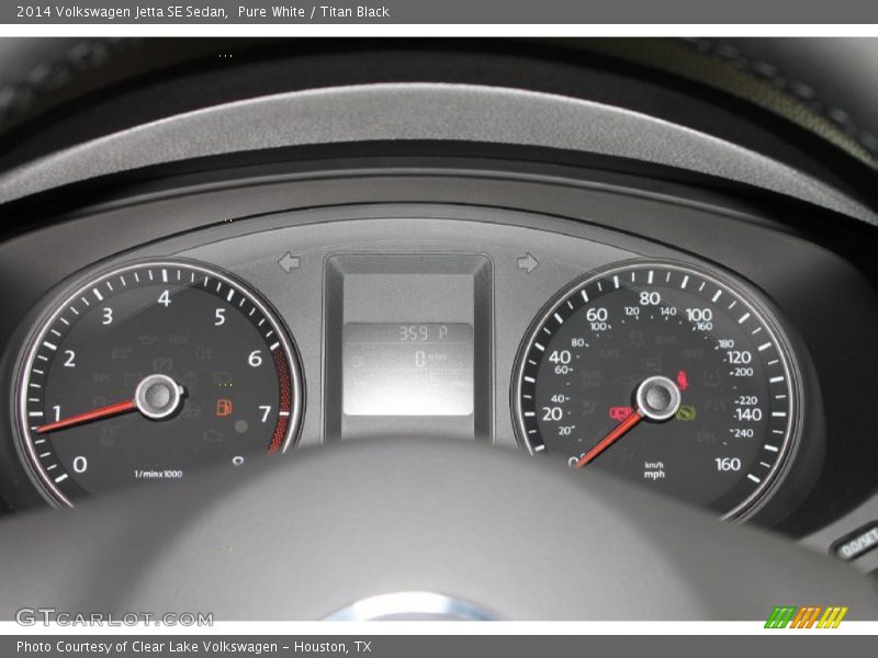 Pure White / Titan Black 2014 Volkswagen Jetta SE Sedan