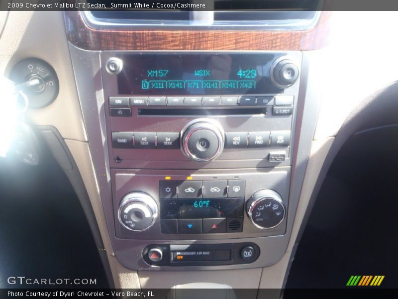 Summit White / Cocoa/Cashmere 2009 Chevrolet Malibu LTZ Sedan
