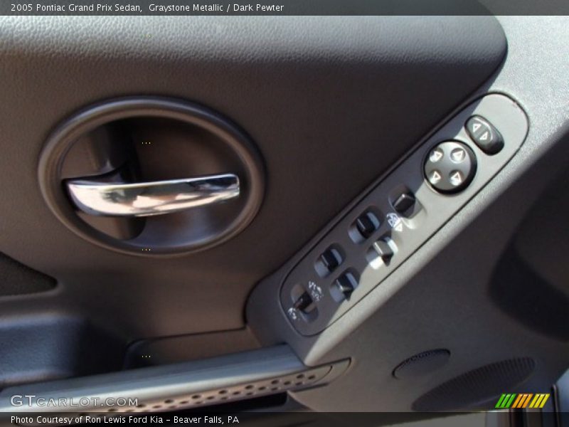 Graystone Metallic / Dark Pewter 2005 Pontiac Grand Prix Sedan