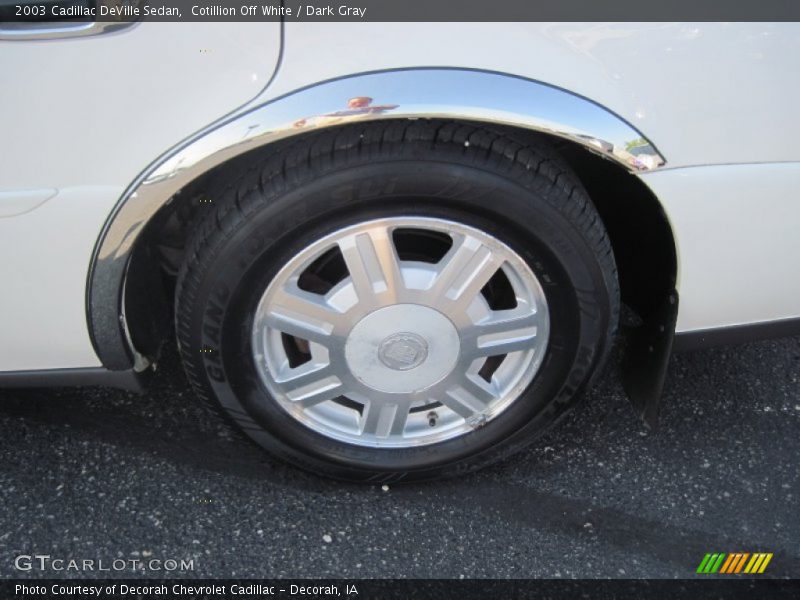 Cotillion Off White / Dark Gray 2003 Cadillac DeVille Sedan