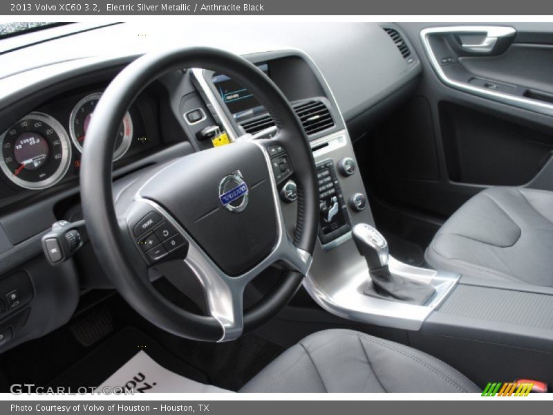 Electric Silver Metallic / Anthracite Black 2013 Volvo XC60 3.2