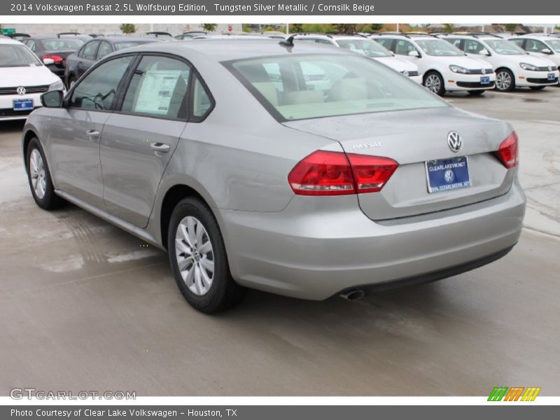 Tungsten Silver Metallic / Cornsilk Beige 2014 Volkswagen Passat 2.5L Wolfsburg Edition