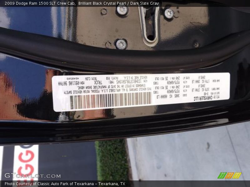 Brilliant Black Crystal Pearl / Dark Slate Gray 2009 Dodge Ram 1500 SLT Crew Cab
