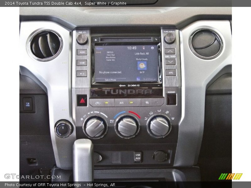 Controls of 2014 Tundra TSS Double Cab 4x4