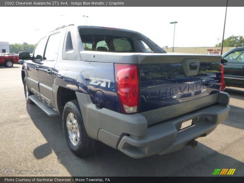 Indigo Blue Metallic / Graphite 2002 Chevrolet Avalanche Z71 4x4