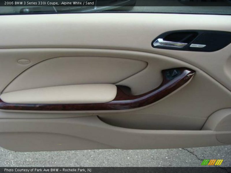 Alpine White / Sand 2006 BMW 3 Series 330i Coupe