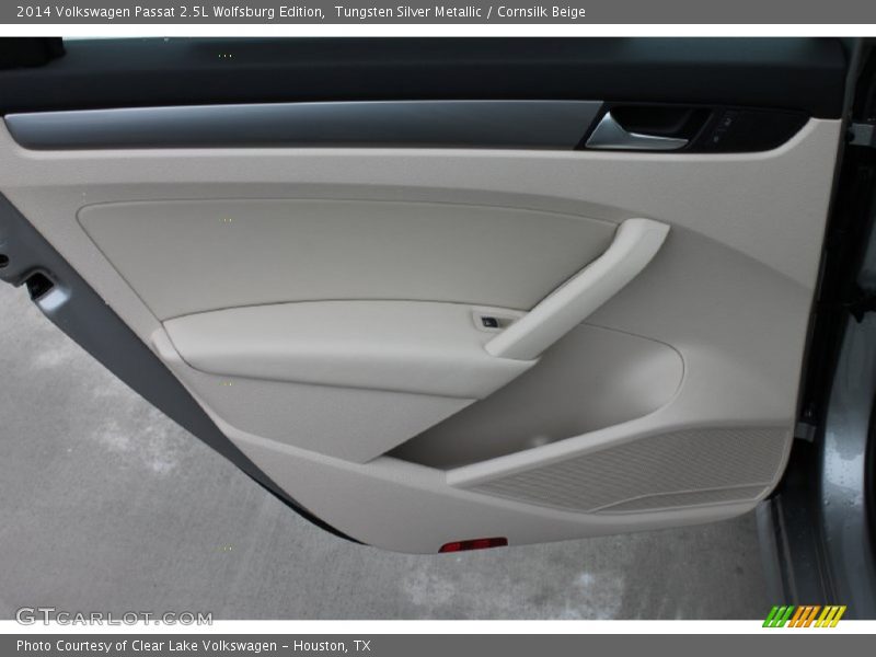 Tungsten Silver Metallic / Cornsilk Beige 2014 Volkswagen Passat 2.5L Wolfsburg Edition
