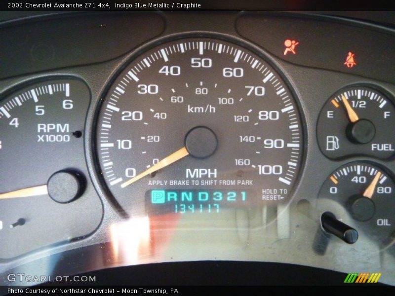 Indigo Blue Metallic / Graphite 2002 Chevrolet Avalanche Z71 4x4