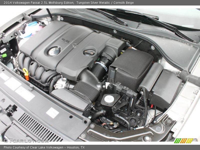 2014 Passat 2.5L Wolfsburg Edition Engine - 2.5 Liter DOHC 20-Valve VVT 5 Cylinder
