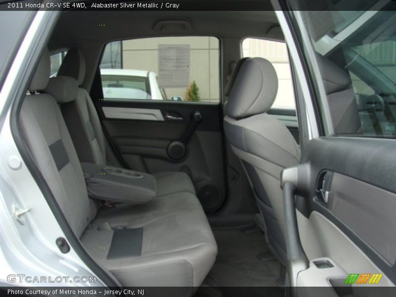 Alabaster Silver Metallic / Gray 2011 Honda CR-V SE 4WD