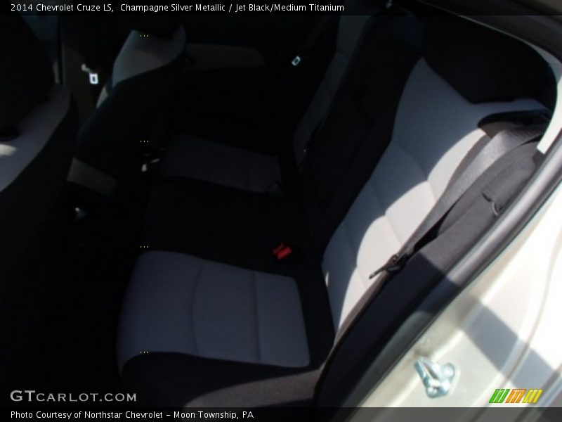 Champagne Silver Metallic / Jet Black/Medium Titanium 2014 Chevrolet Cruze LS