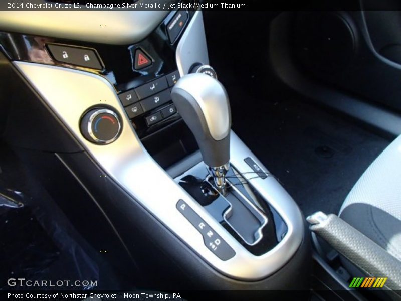 Champagne Silver Metallic / Jet Black/Medium Titanium 2014 Chevrolet Cruze LS