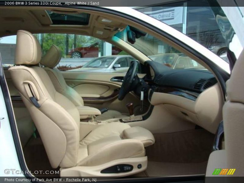 Alpine White / Sand 2006 BMW 3 Series 330i Coupe