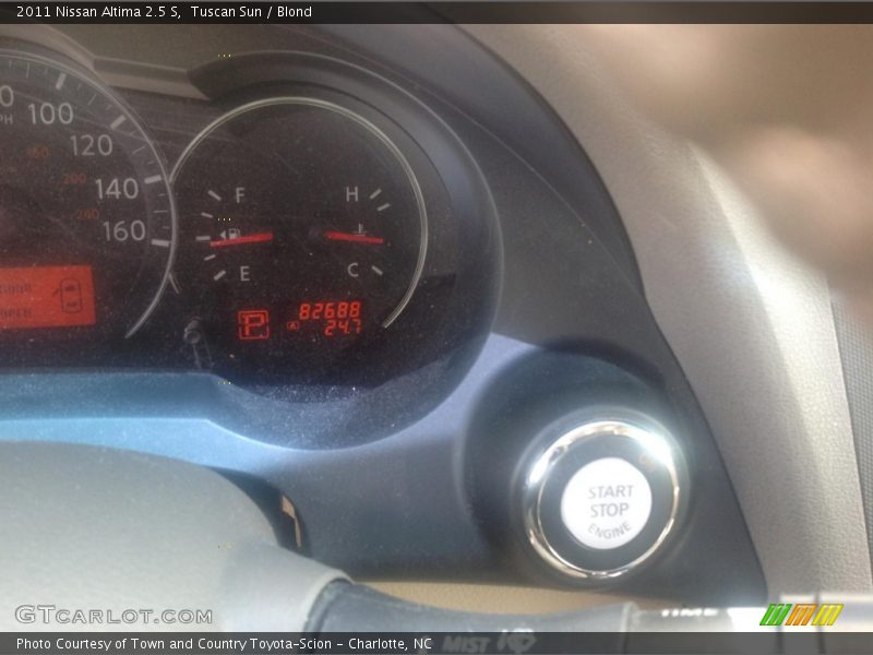 Tuscan Sun / Blond 2011 Nissan Altima 2.5 S