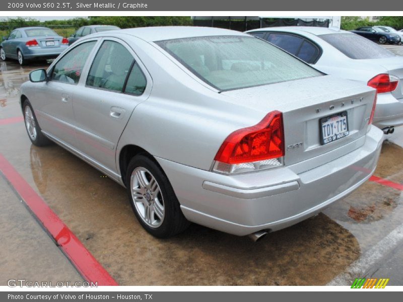 Silver Metallic / Graphite 2009 Volvo S60 2.5T