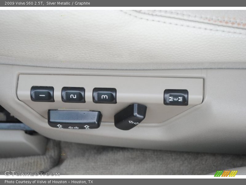 Silver Metallic / Graphite 2009 Volvo S60 2.5T