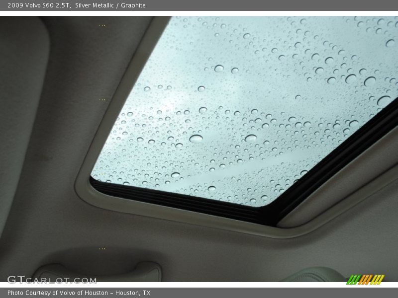 Silver Metallic / Graphite 2009 Volvo S60 2.5T