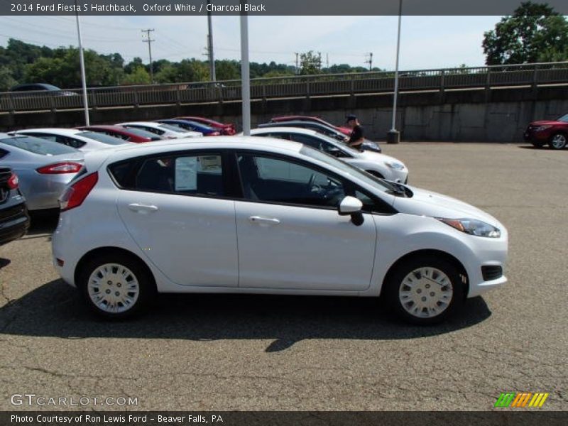 Oxford White / Charcoal Black 2014 Ford Fiesta S Hatchback