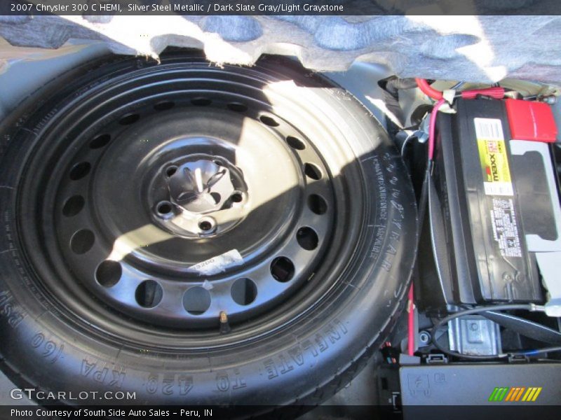 Silver Steel Metallic / Dark Slate Gray/Light Graystone 2007 Chrysler 300 C HEMI